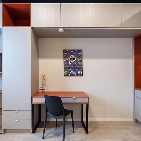 Youston Self Check-In Coliving Вильнюс Экстерьер фото